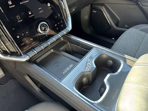 Certified 2025 GMC Acadia Elevation image 26