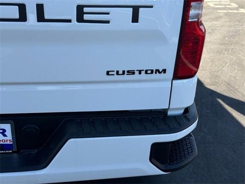 Used 2024 Chevrolet Silverado 1500 Custom w/ Turbomax Blackout Package image 7