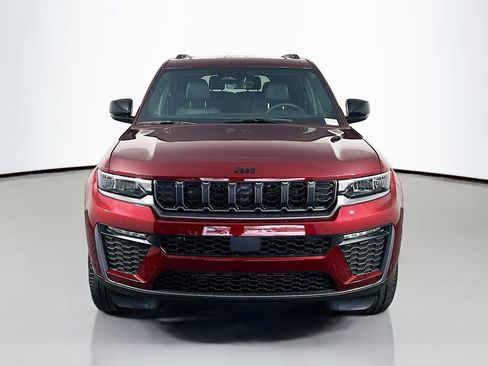 New 2026 Jeep Grand Cherokee L Limited image 2