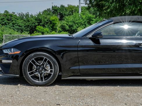 Used 2020 Ford Mustang Premium RWD image 20