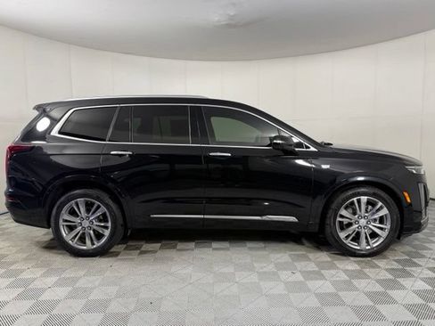 Certified 2023 Cadillac XT6 Premium Luxury w/ Platinum Package FWD image 12