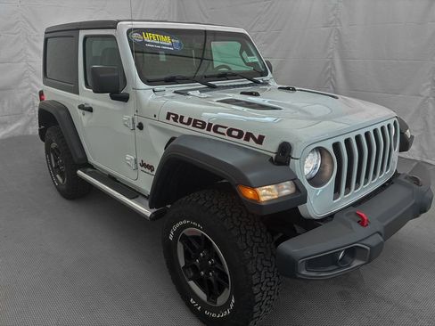 Used 2018 Jeep Wrangler Rubicon AWD/4WD image 10
