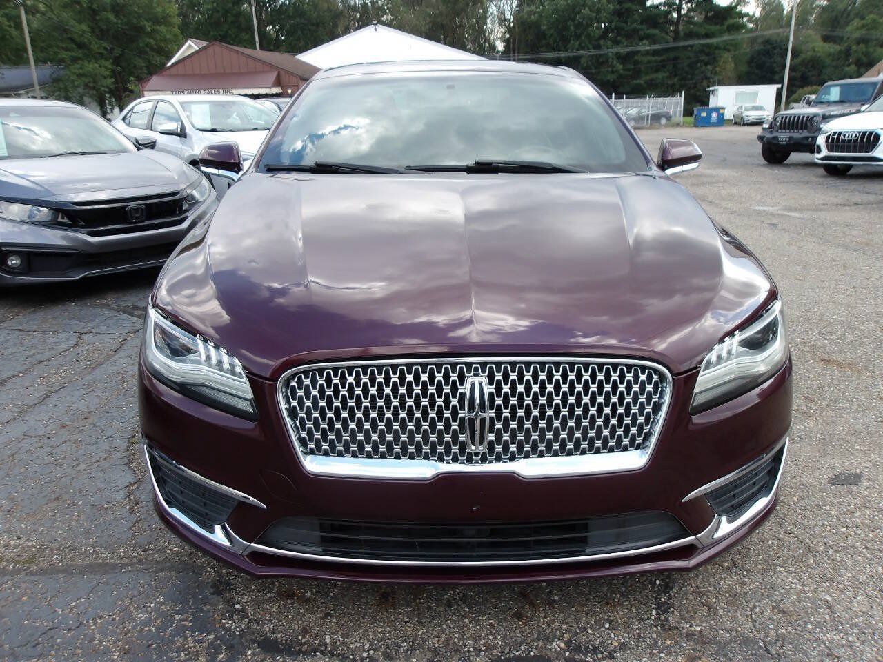Used 2017 Lincoln MKZ Select w/ Select Plus Package FWD image 9