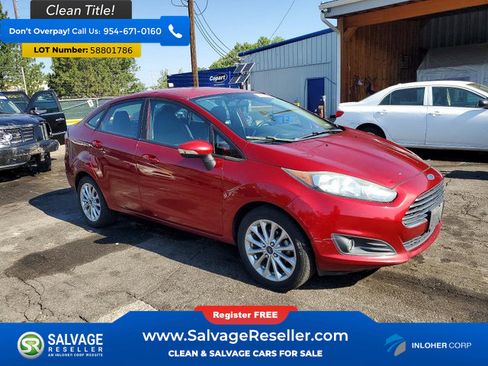 Used 2014 Ford Fiesta SE w/ Equipment Group 201A FWD image 5