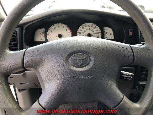 Used 2003 Toyota Tacoma PreRunner RWD image 14