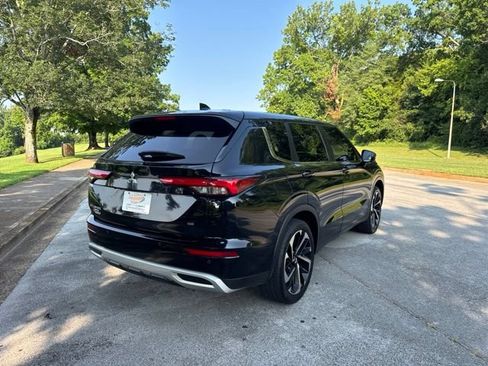 Used 2022 Mitsubishi Outlander SE FWD image 9