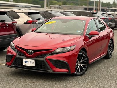 Used 2024 Toyota Camry SE w/ Cold Weather Package