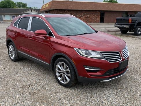 Used 2017 Lincoln MKC Select w/ Select Plus Package AWD/4WD image 8