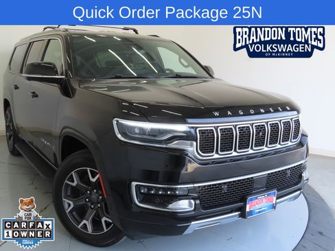 Used 2023 Jeep Wagoneer L Series III w/ Convenience Group I image 1