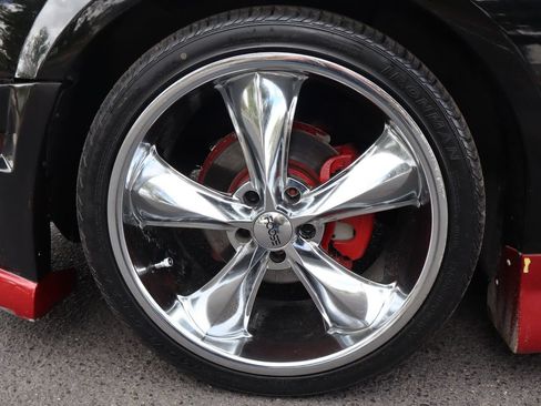 Used 2007 Ford Mustang Coupe RWD image 36