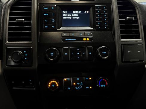 Used 2022 Ford F250 XL w/ STX Appearance Package AWD/4WD image 28