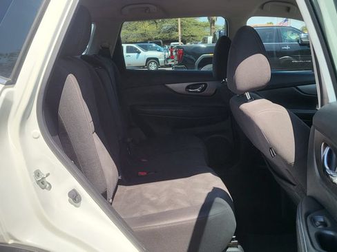 Used 2016 Nissan Rogue S FWD image 22