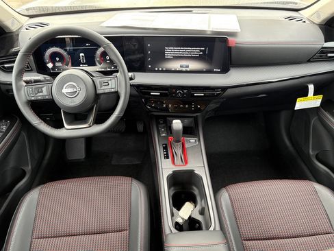 New 2026 Nissan Kicks SR w/ SR Premium Package image 10