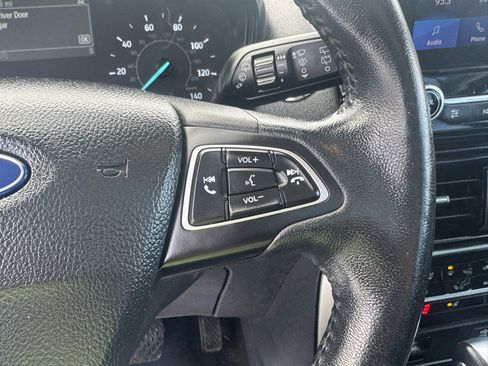 Used 2020 Ford EcoSport Titanium image 22