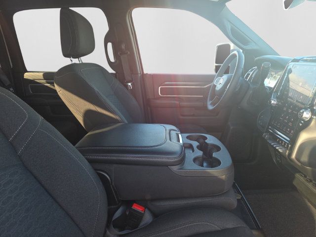 Used 2026 RAM 2500 Big Horn AWD/4WD image 25