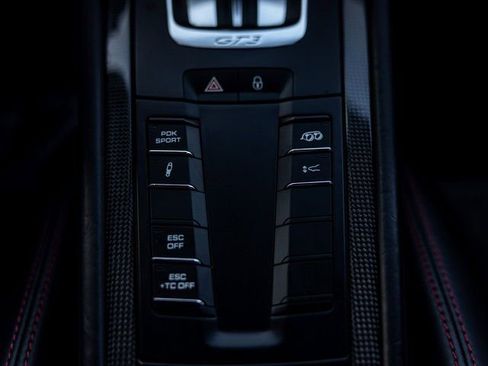 Used 2015 Porsche 911 GT3 w/ Carbon Interior Package RWD image 45