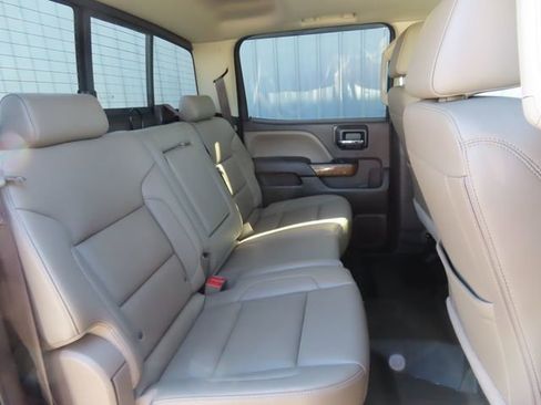 Used 2018 GMC Sierra 1500 SLT image 31