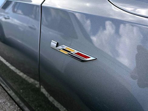 Used 2023 Cadillac CT5 V w/ Platinum Package RWD image 7