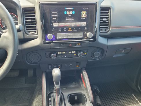 Used 2023 Nissan Frontier Pro-X w/ Pro Convenience Package image 8