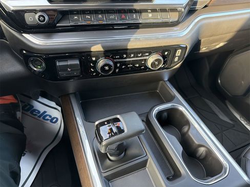 Certified 2025 Chevrolet Silverado 1500 High Country w/ High Country Premium Package image 16