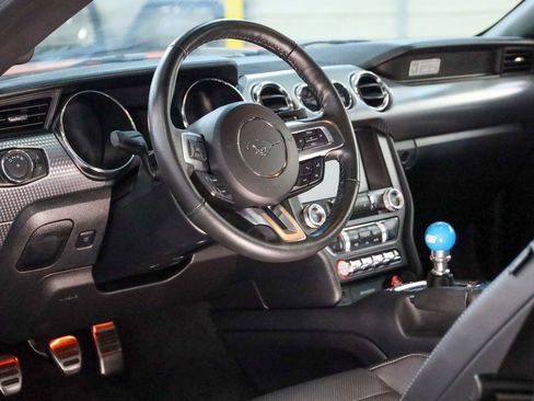 Used 2016 Ford Mustang GT Premium w/ GT Performance Package RWD image 18