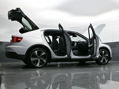 Used 2023 Polestar Polestar 2 w/ Pilot Pack image 37