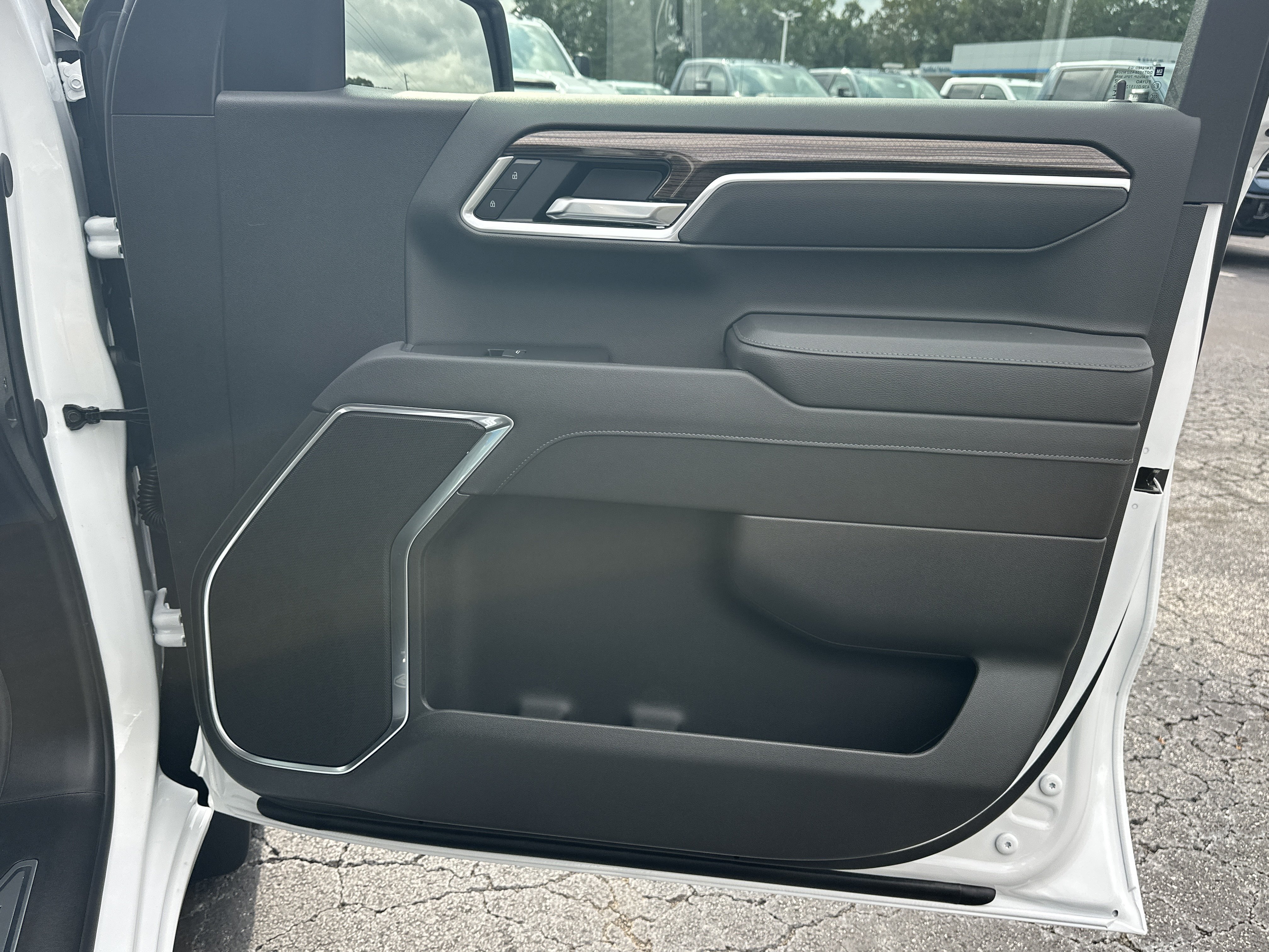 New 2026 Chevrolet Silverado 1500 RST AWD/4WD image 16