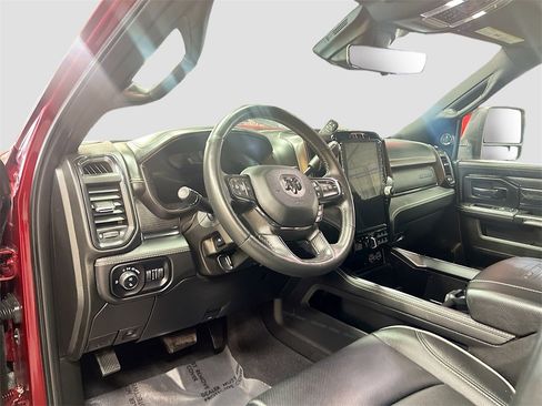 Used 2023 RAM 3500 Limited image 9