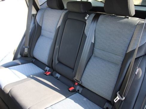 Used 2021 Nissan Rogue SV AWD/4WD image 37