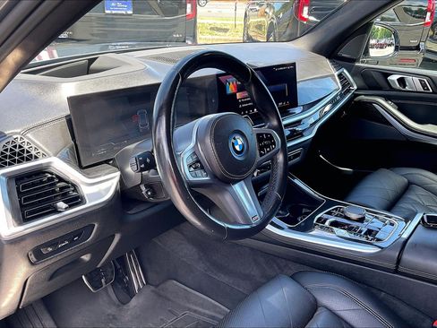 Used 2024 BMW X5 xDrive50e w/ M Sport Package AWD/4WD image 13