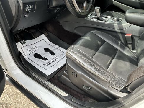 Used 2018 Jeep Grand Cherokee Limited AWD/4WD image 10