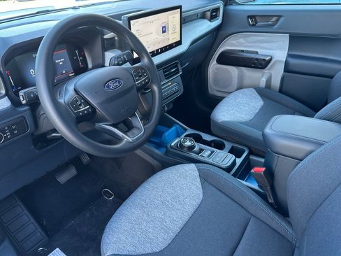 New 2026 Ford Maverick XLT image 18