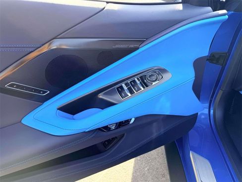 Used 2024 Chevrolet Corvette Stingray Premium Conv w/ Z51 Performance Package image 18