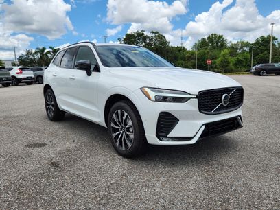 New 2025 Volvo XC60 B5 Plus w/ Protection Package Premier