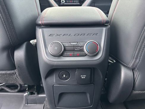 New 2026 Ford Explorer ST-Line w/ ST-Line Street Pack image 23