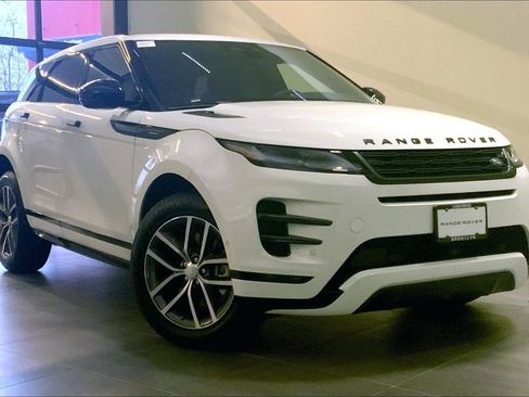 New 2026 Land Rover Range Rover Evoque Dynamic SE image 2