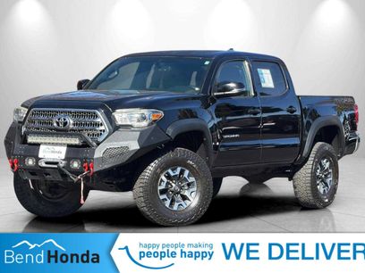 Used 2017 Toyota Tacoma TRD Off-Road w/ Tow Package (A/T)