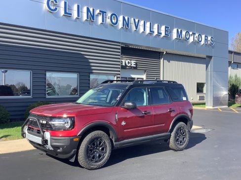 New 2025 Ford Bronco Sport Outer Banks w/ Sasquatch Outer Banks Package AWD/4WD image 8