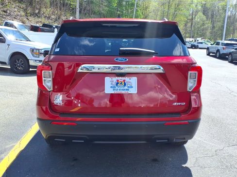 Certified 2024 Ford Explorer XLT AWD/4WD image 7