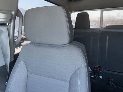 Used 2025 Chevrolet Silverado 1500 LT image 53