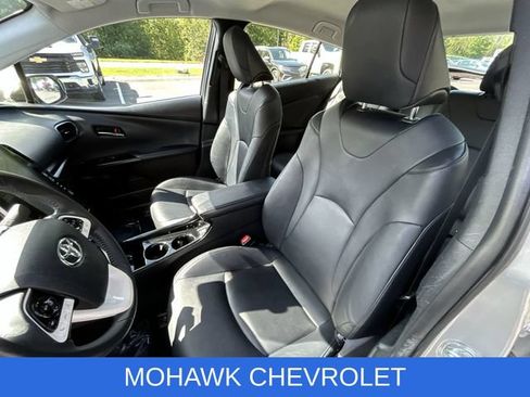 Used 2017 Toyota Prius Prime Premium w/ Protection Package FWD image 19