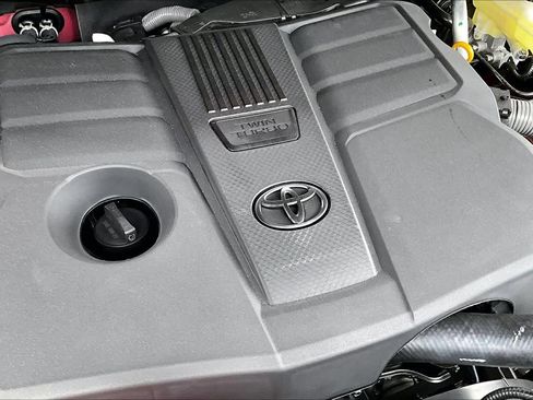 New 2026 Toyota Tundra SR5 image 17