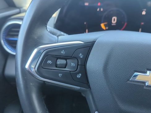 Certified 2024 Chevrolet Trax LT w/ LT Convenience Package FWD image 21