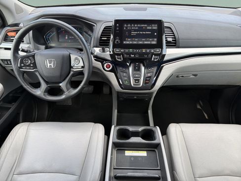 Used 2018 Honda Odyssey Elite image 10