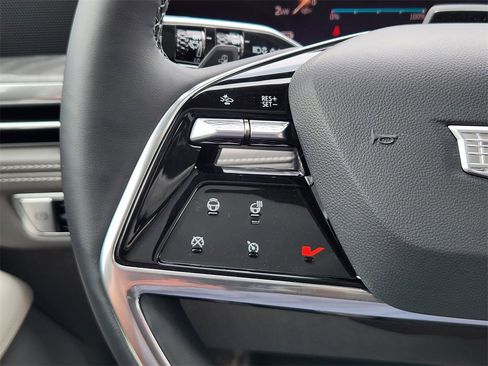 New 2025 Cadillac Escalade IQ Luxury 1 w/ Smart Trailering package image 31