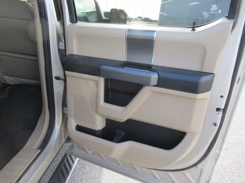 Used 2018 Ford F150 XLT w/ Equipment Group 302A Luxury image 18