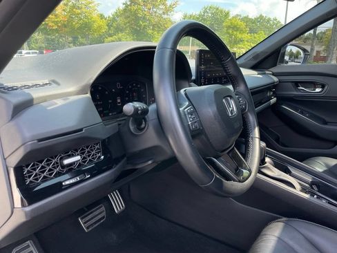 Used 2023 Honda Accord Sport image 27