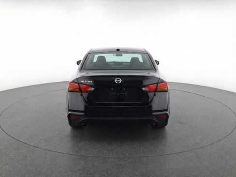 Used 2025 Nissan Altima 2.5 SV image 6