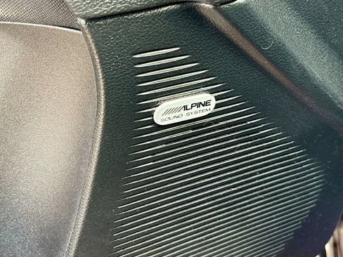 Used 2021 Dodge Challenger R/T Scat Pack RWD image 17