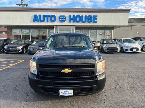 Used 2012 Chevrolet Silverado 1500 W/T RWD image 2